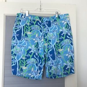 Vintage Lilly Pulitzer Men’s Phipps Shorts